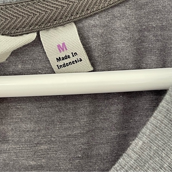 Athleta Dress Women’s Medium Gray with gathering from the hips down - Picture 4 of 4